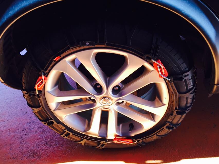 非金属製のチェーン取り付けプレゼンテーション