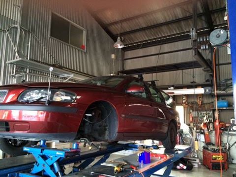 ボルボ（ＶＯＬＶＯ）　Ｖ７０ ドライブシャフトブーツ交換