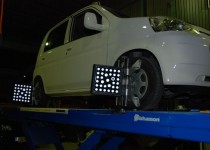 ホンダ　ライフ(HONDA)　４輪アライメント調整　自動車修理事例
