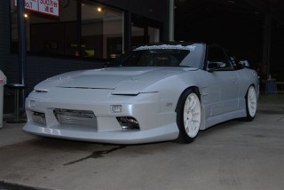 日産　１８０SX　RPS13（NISSAN)　全塗装(オールペン)　エアロパーツ取り付け　加工　制作車両　自動車修理事例