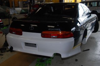 トヨタ　ソアラ（TOYOTA)　エアロパーツ取り付け塗装　エアロパーツ取り付け事例