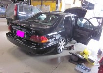 若松区☆Ｏ様★ホンダ（HONDA）　KA9レジェンド　ヘッドレストモニター・ＨＩＤ取付