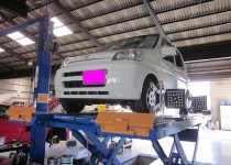 中間市☆Ｔ様★ホンダ（HONDA）JB1ライフ　四輪アライメント調整