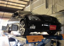 トヨタ　ゼロクラウン　アスリート(TOYOTA　CROWN　ATHLETE)　4輪アライメント調整　アムテックス社製4輪アライメントテスター使用