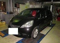 北九州市小倉北区K様★ホンダ　フィット（HONDA FIT)エキゾースト・センタ・パイプ＆ロア・アームバー取付