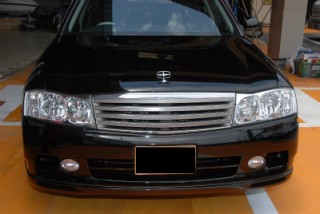 日産　Y34グロリア（NISSAN　GLORIA）　　ヘッドライトのクモリで困っている方、ライト磨きま専家？？