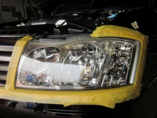 日産　Y34グロリア（NISSAN　GLORIA）　　ヘッドライトのクモリで困っている方、ライト磨きま専家？？