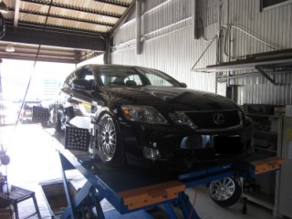 レクサス　ＧＳ350(ＬＥＸＵＳ　ＧＳ３５０)　4輪アライメント調整　アムテックス社製4輪アライメントテススター使用