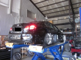 レクサス　ＧＳ350(ＬＥＸＵＳ　ＧＳ３５０)　4輪アライメント調整　アムテックス社製4輪アライメントテススター使用
