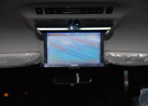 八幡西区本城☆T様　トヨタ　ヴェルファイア（TOYOTA　VELLFIRE)　ツインナビ取付　ALPINE製使用