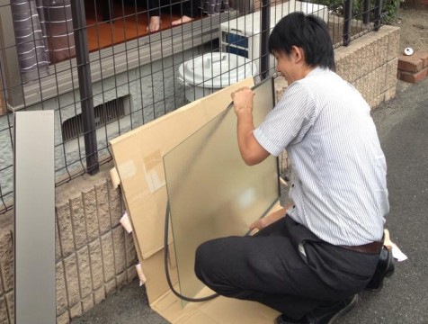 坂本自動車不動産事業部ガラス交換