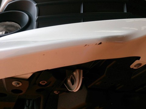 トヨタ　ヴォクシー鈑金