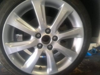 トヨタクラウンアスリート (TOYOTA CrownAthlete) ホイール塗装②