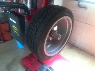 トヨタクラウンアスリート (TOYOTA CrownAthlete) ホイール塗装②