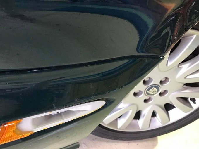 JAGUAR XJ8（ジャガー XJ8）鈑金塗装